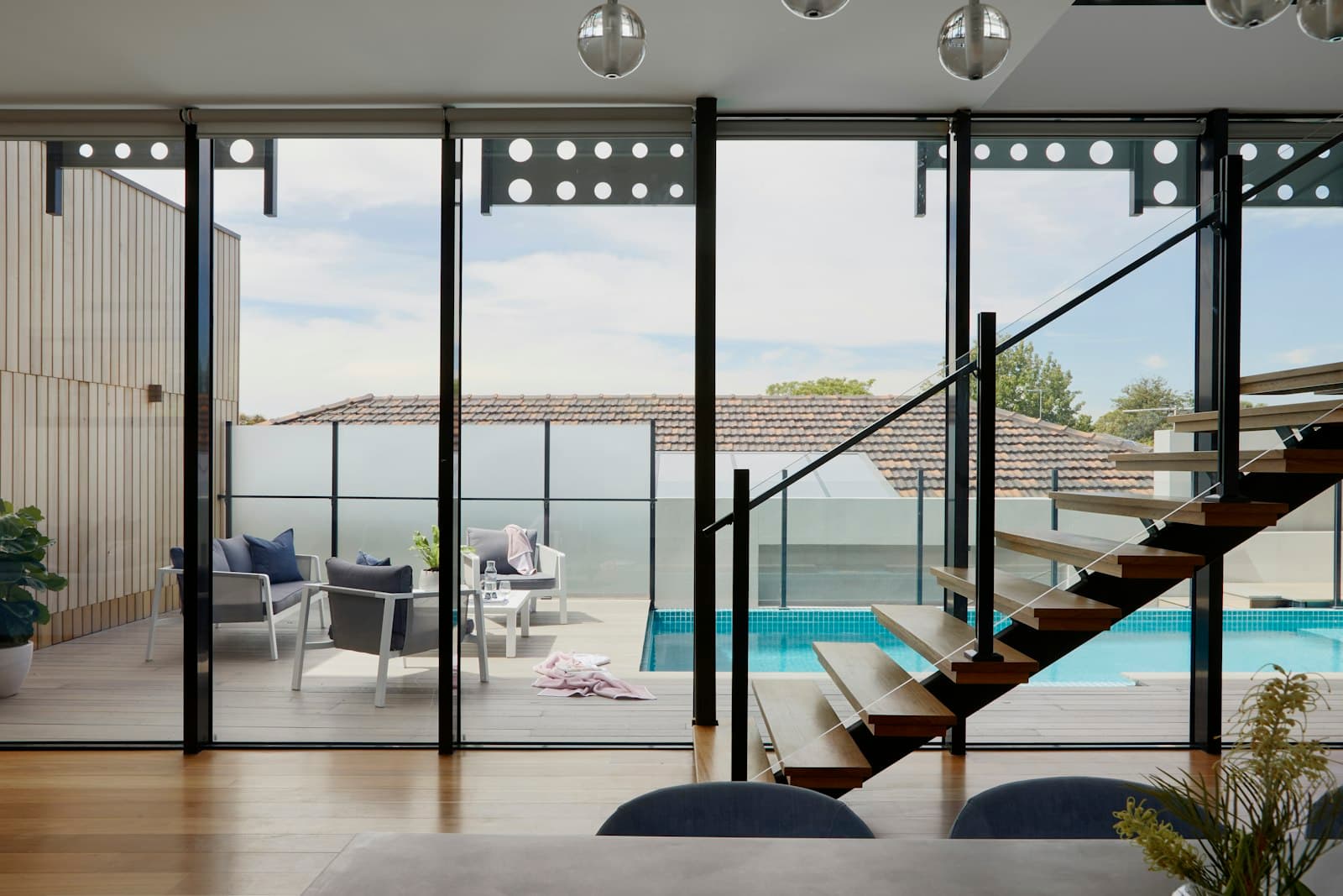 How to choose a home construction company for your plot
